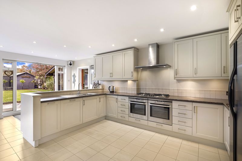 Kitchen - click for photo gallery